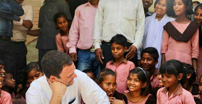 बच्ची की गीत पर खुश हुए राहुल, बोले-‘बहुत बढ़िया’