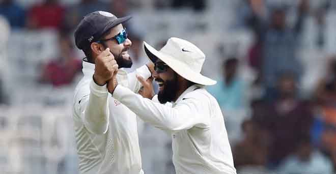 इंग्लैंड 477 रन पर सिमटा, भारत के बिना विकेट गंवाये 60 रन