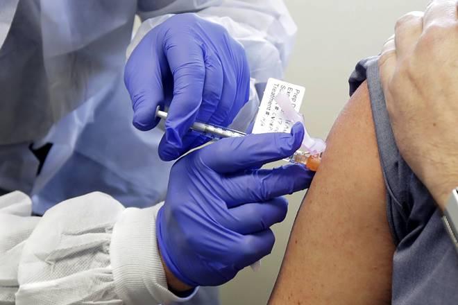 ऑक्सफर्ड के कोविड-19 वैक्सीन का इंसानों पर दूसरे चरण का परीक्षण शुरू