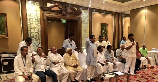 सिद्धरमैया चुने गए कर्नाटक कांग्रेस विधायक दल के नेता