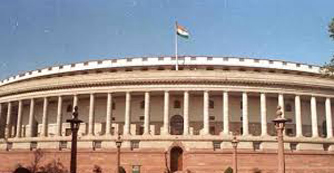 संसद का शीत सत्रः मोदी की मनमोहन सिंह पर टिप्पणी को लेकर विपक्ष का हंगामा