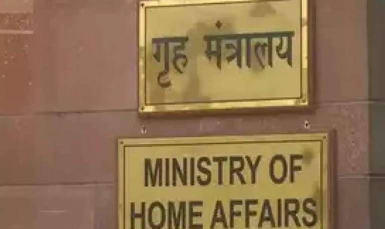 2 अन्य गैर सरकारी संगठन की नवीनीकरण की समय सीमा से पहले केंद्रीय गृह मंत्रालय ने प्रतिबंध रक्षा भारत का एफसीआरए लाइसेंस किया रद्द