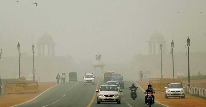 दिल्ली में पटाखा बिक्री पर बैन का असर नहीं, प्रदूषण स्तर में बढ़ोत्तरी