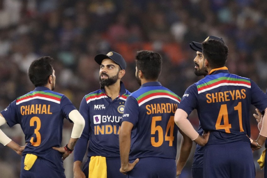Ind vs Eng 1st T-20: पहले मैच में इंडिया की शर्मनाक हार, इंग्लैंड 8 विकेट से जीता