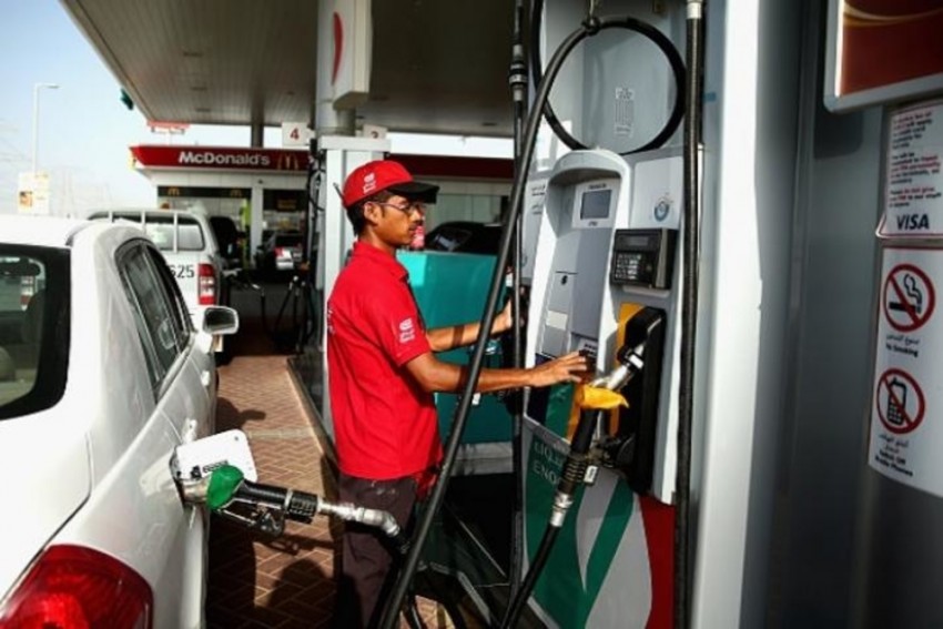 पेट्रोल-डीजल के दाम अपने रिकॉर्ड स्तर पर, दिल्ली में पेट्रोल 90 रूपए के पार, कीमत 90.58 प्रति लीटर