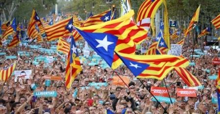 कैटेलोनिया-स्पेन का टकराव और इसका असर