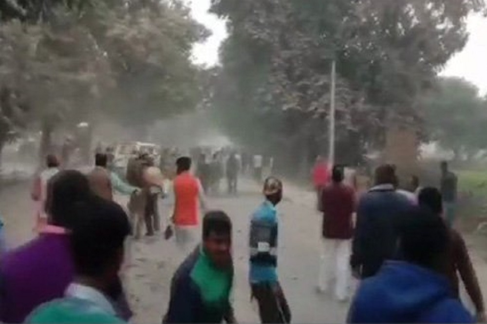 पीएम मोदी की रैली के बाद गाजीपुर में पथराव, सिपाही की मौत, 27 गिरफ्तार