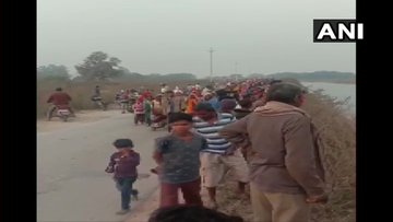 मध्यप्रदेश: सीधी में 54 यात्र‍ियों को ले जा रही बस नहर में गिरी, 47 लोग लापता; 7 को बचाया गया