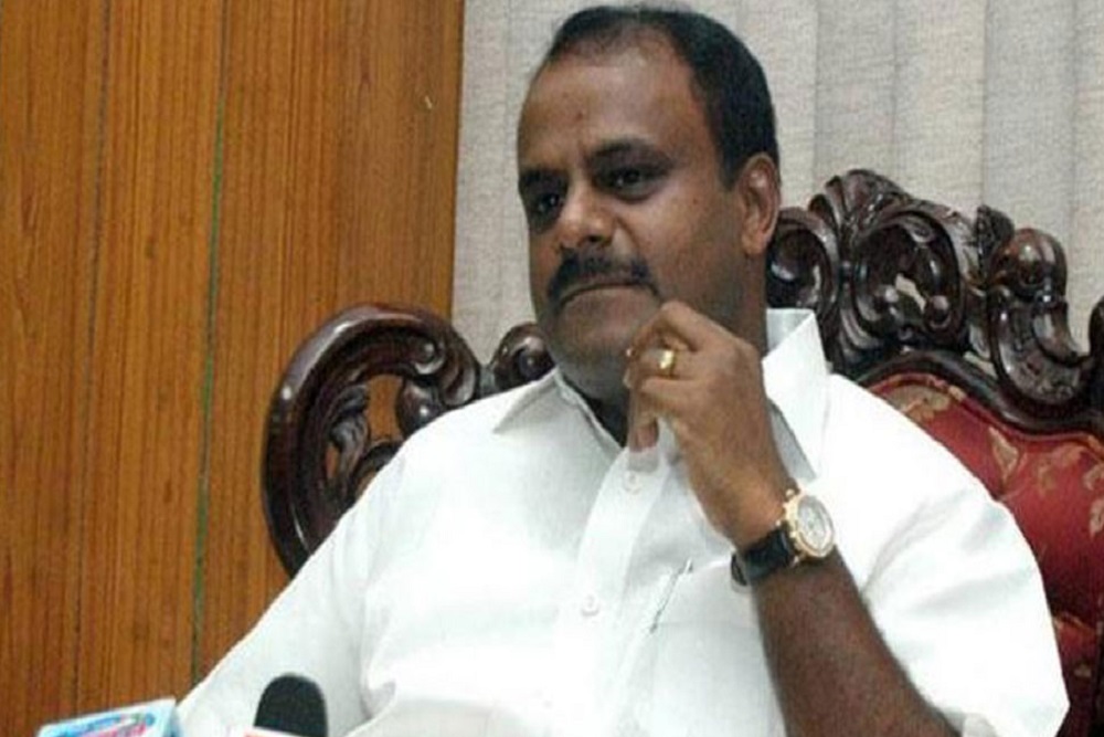 कर्नाटक CM कुमारस्वामी ने बजट से पहले कांग्रेस विधायक को गोदाम कॉरपोरेशन के चेयरमैन पद से हटाया
