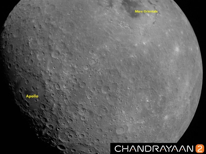 चंद्रयान-2 ने ली चांद की पहली तस्वीर