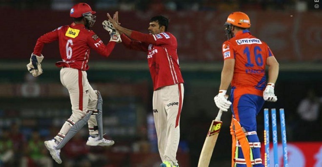 आईपीएल-10: गुजरात लायंस ने पंजाब को 6 विकटों से हराया
