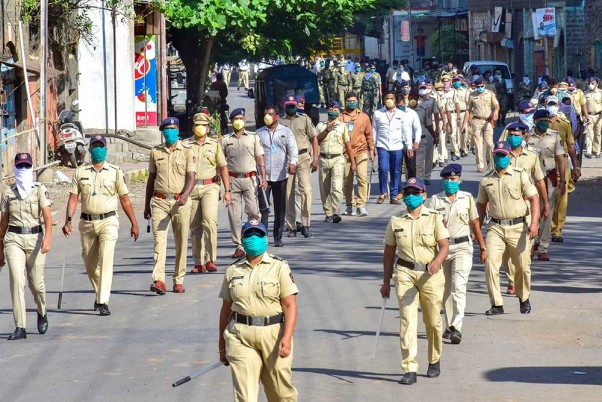 आरोपी निकला कोरोना पॉजिटिव, मुंबई मजिस्ट्रेट और पुलिसकर्मियों समेत 22 क्वारेनटाइन
