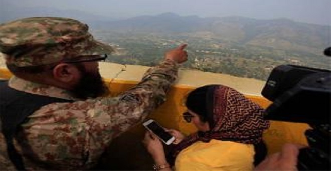 सर्जिकल स्ट्राइक: पाकिस्तान ने अंतरराष्ट्रीय पत्रकारों को सीमा का दौरा कराया