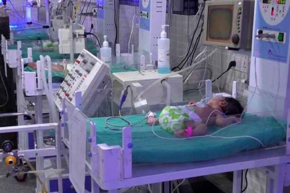 गुजरात के अडानी अस्पताल में 5 साल में 1000 से अधिक बच्चों की मौत