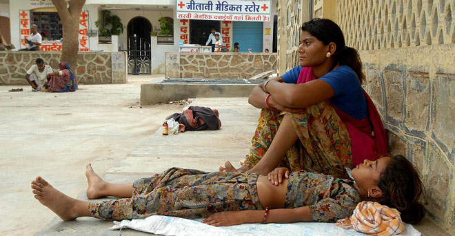 भारत में रोजाना 3.5 करोड़ लोग पड़ते हैं बीमार: अध्ययन