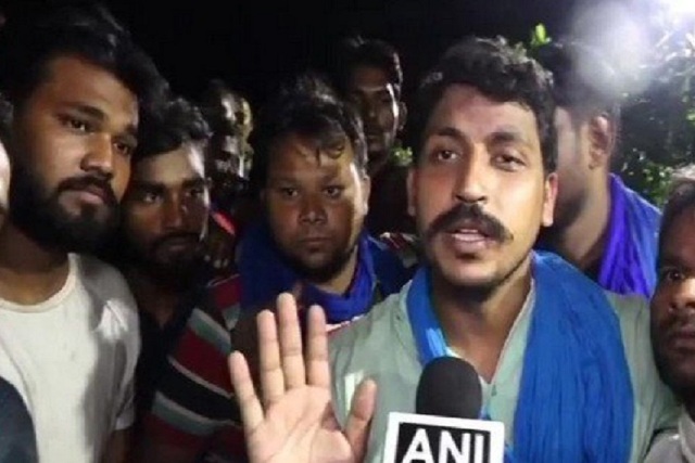 चैत्य भूमि जा रहे भीम आर्मी प्रमुख चंद्रशेखर आजाद को मुंबई पुलिस ने हिरासत में लिया