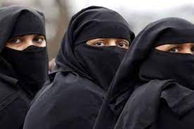 तलाक के लिए फैमिली कोर्ट जा सकती हैं मुस्लिम महिलाएं, शरीयत काउंसिल नहीं: मद्रास हाईकोर्ट