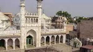उत्तर प्रदेश: ज्ञानवापी मामले में मुस्लिम पक्ष को बड़ा झटका, वाराणसी कोर्ट ने मस्जिद परिसर में ASI सर्वे की दी मंजूरी