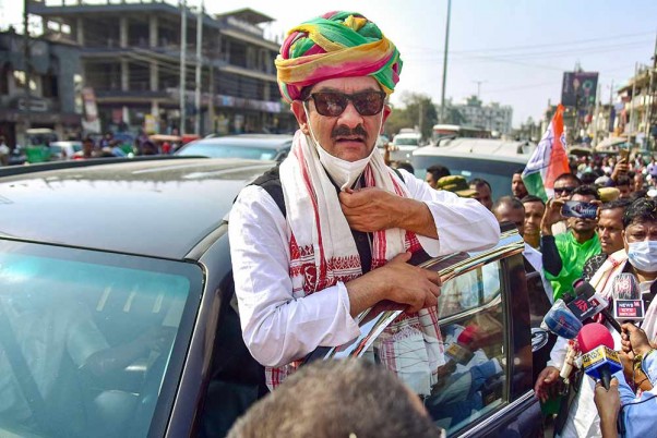 असम विधानसभा चुनाव से पहले प्रचार करते नजर आए अखिल भारतीय कांग्रेस कमेटी के महासचीव जितेंद्र सिंह