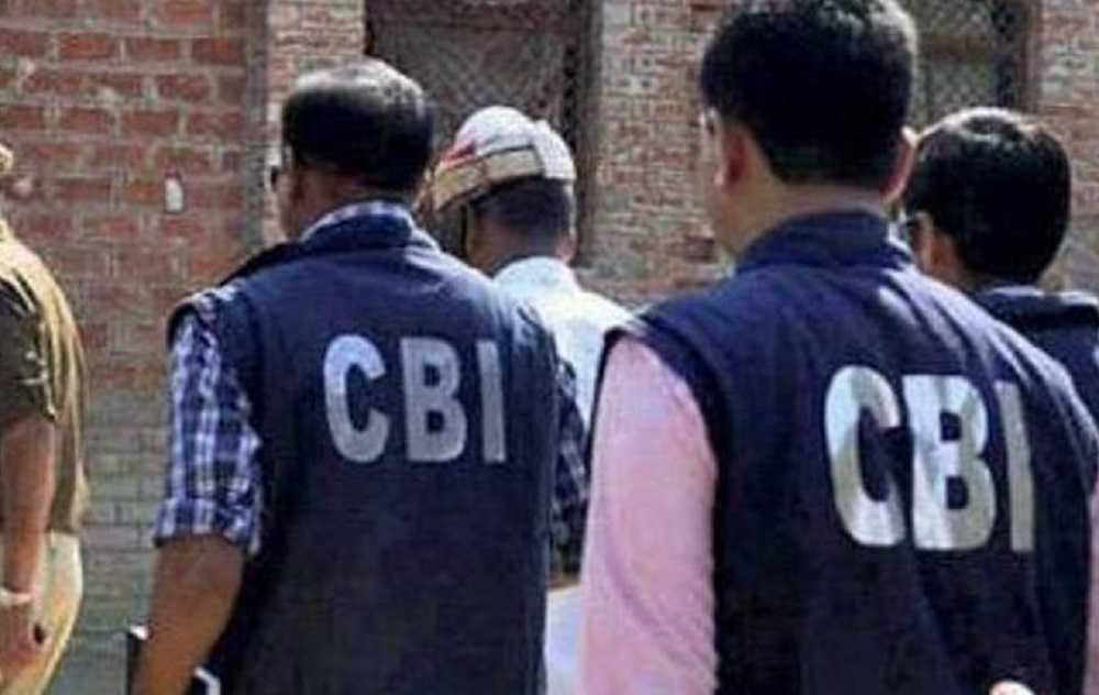 यस बैंक घोटाला: सीबीआई ने मुंबई में 7 स्थानों पर की छापेमारी, CBI की FIR में पत्नी-बेटियों के भी नाम