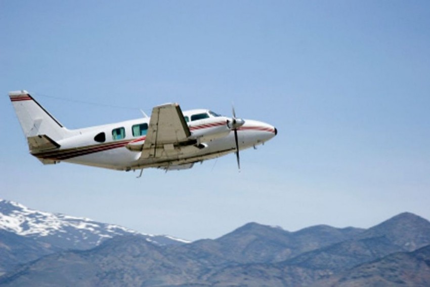 नेपाल: पहाड़ों में लापता हुआ विमान, 22 लोग थे सवार