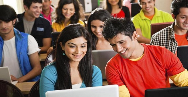अमेरिका में पढ़ने वाले भारतीय छात्रों की संख्या करीब 2,11,000 पहुंची