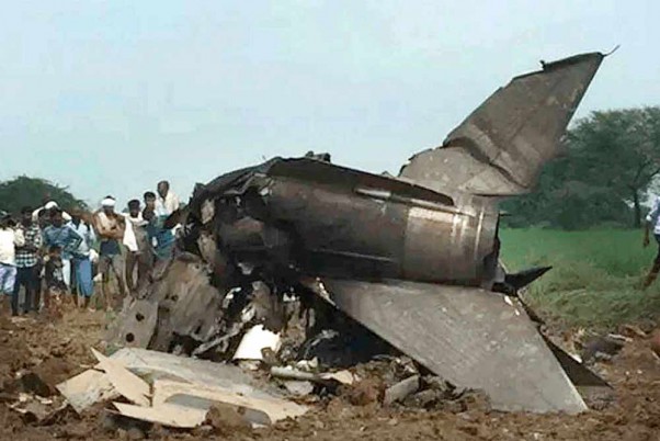 ग्वालियर में लड़ाकू विमान मिग-21बाइसन फाइटर जेट हुआ दुर्घटनाग्रस्त, हादसे में ग्रुप कैप्टन ए गुप्ता की मौत