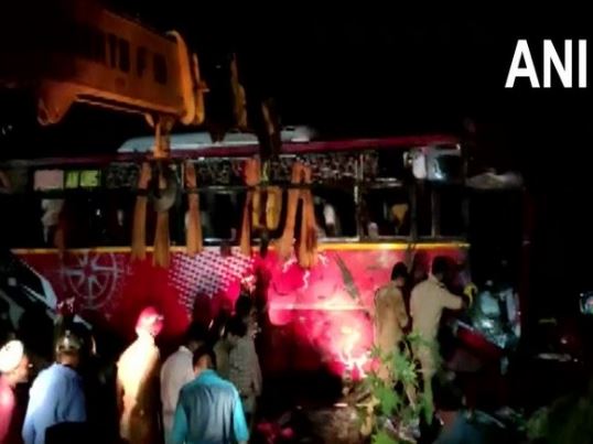 केरल के पलक्कड़ जिले में बड़ा सड़क हादसा, बस दुर्घटना में 9 लोगों की मौत, 38 घायल