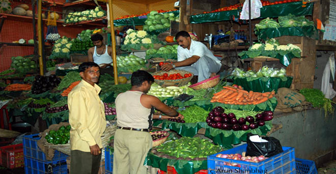 किसानों का आंदोलन चौथे दिन जारी, सब्जियों की कीमतों में आई तेजी