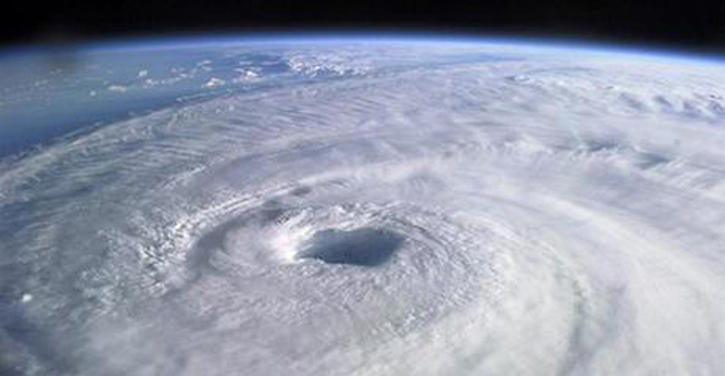 भीषण तूफान मैथ्यू से 339 की मौत, फ्लोरिडा में इमरजेंसी घोषित