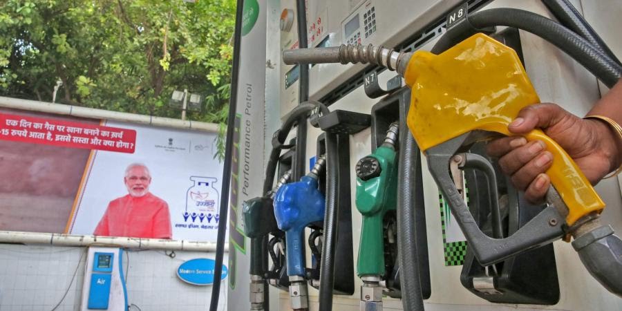 यूपी के मंत्री का दावा- 95 फीसदी लोगों को पेट्रोल की जरूरत ही नहीं