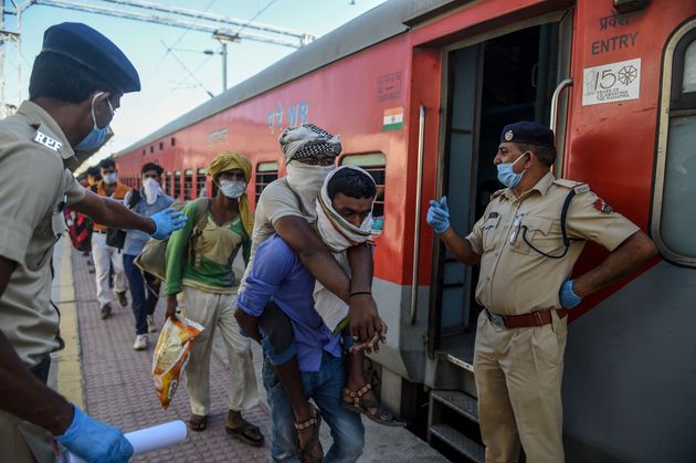 3 लाख 50 हजार प्रवासियों के लिए 350 ट्रेनें चलाई गई, राज्य 'श्रमिक स्पेशल' में करें सहयोग: राजीव गाबा