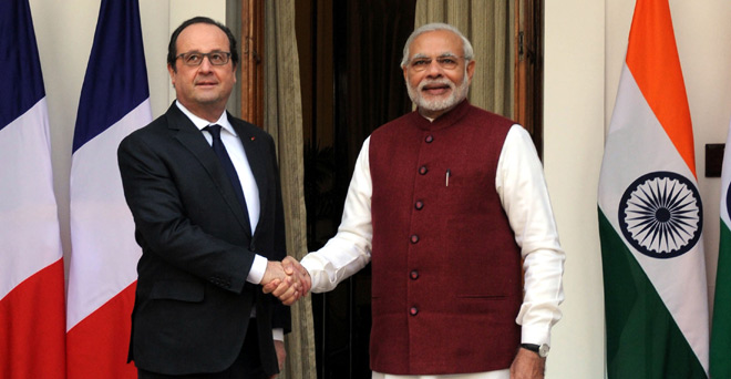 भारत-फ्रांस के बीच राफेल डील पर हस्‍ताक्षर, हुए 14 समझौते