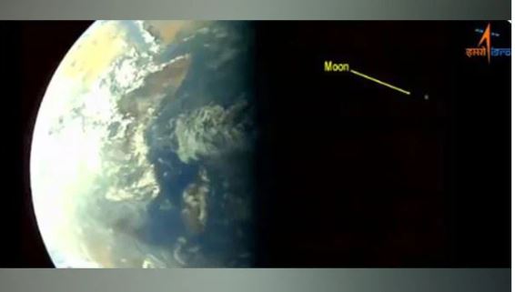 आदित्य-एल1 ने ली सेल्फी, पृथ्वी और चंद्रमा की तस्वीरें भी खींची; इसरो ने जारी किया वीडियो