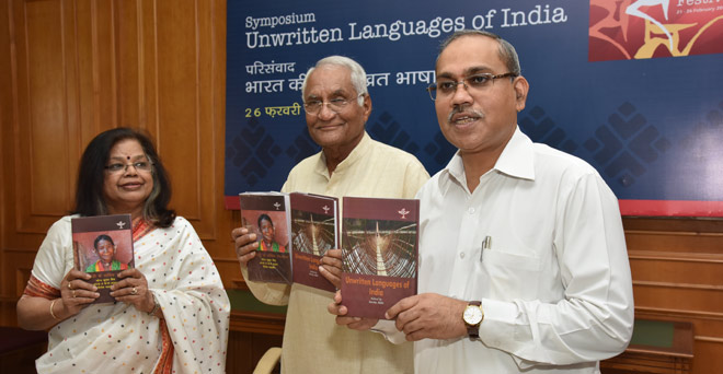 अनुवाद इतिहास को वर्तमान से जोड़ने का बड़ा प्रयास है-सीतांशु यशश्चंद्र