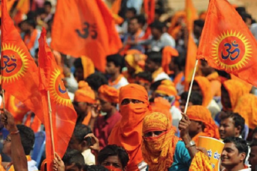 अयोध्या में राम मंदिर के लिए विश्व हिंदू परिषद की दिल्ली में रैली, जुटे देशभर के संत
