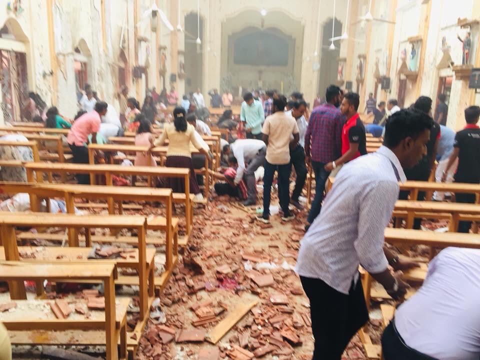ईस्टर पर सीरियल ब्लास्ट से दहला श्रीलंका, चर्च और होटल में 6 जगह हुए धमाकों में 150 की मौत और 300 घायल