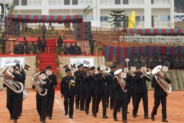 भारत-बांग्लादेश संयुक्त सैन्य अभ्यास के दौरान बैंड धुन की प्रस्तुति देते जवान