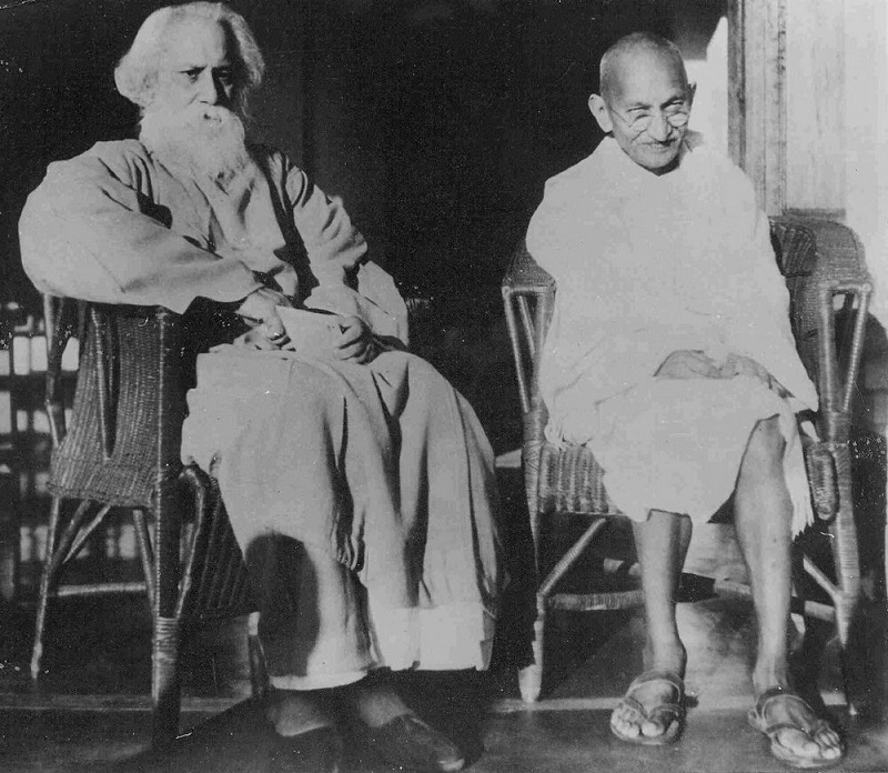 गुरुदेव रवींद्रनाथ टैगोर के साथ महात्मा गांधी