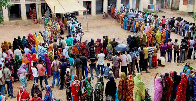 हिंसक घटनाओं के बीच पश्चिम बंगाल में 79% और असम में 82% मतदान