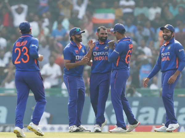 रायपुर वनडेः टीम इंडिया ने न्यूजीलैंड को आठ विकेट से हराया, तीन मैचों की सीरीज में 2-0 की बढ़त बनाई