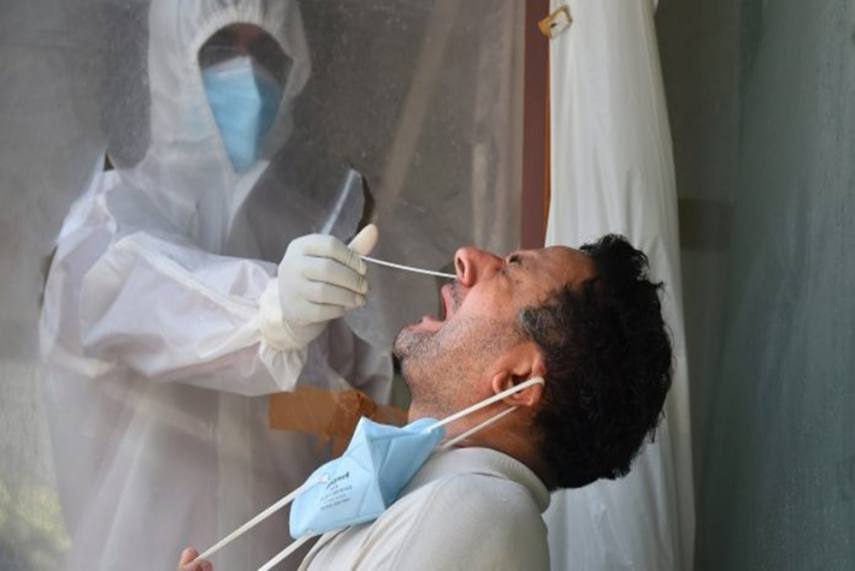 कोरोना वायरस: अगस्त में दूसरी बार 40 हजार से कम आए कोविड के नए मामले, मौत का आंकड़ा बढ़ा