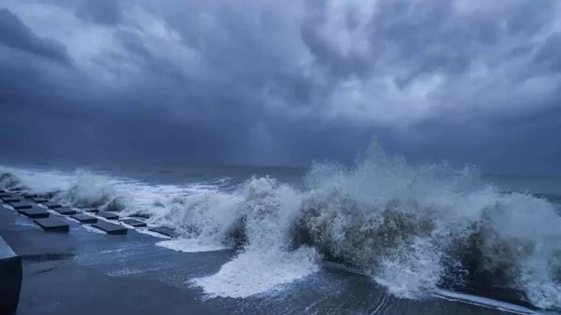 आईएमडी ने की कल चक्रवात की भविष्यवाणी, अरब सागर में कम दबाव प्रणाली तेज होने की संभावना