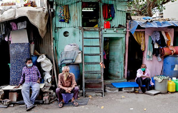 श्रमिकों को गांव भेजने से कम होगा कोरोना संक्रमण का खतरा