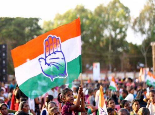 कर्नाटक में कांग्रेस का 'विजयरथ', जानें क्या बोले पार्टी के दिग्गज?