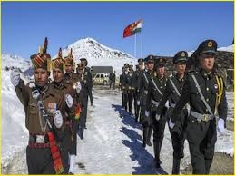 लद्दाख में चीनी सैनिकों ने 100 से 200 राउंड की 'चेतावनी फायरिंग', भारतीय सेना- युद्ध के लिए पूरी तरह तैयार