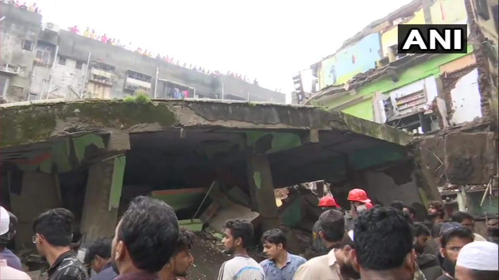महाराष्ट्र: भिवंडी में इमारत गिरने से 10 लोगों की मौत