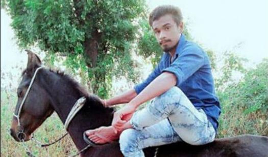 गुजरात में जब दलित युवक ने की घुड़सवारी तो दबंगों ने कर दी हत्या, 3 गिरफ्तार