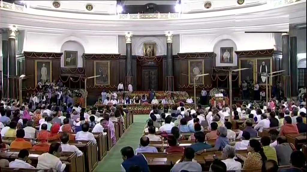 संसदीय दल की बैठक में मौजूद एनडीए के सहयोगी दल और नव निर्वाचित सांसद
