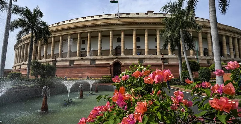सरकार ने 18-22 सितंबर तक संसद के विशेष सत्र का किया एलान, महाराष्ट्र के नेताओं ने की आलोचना